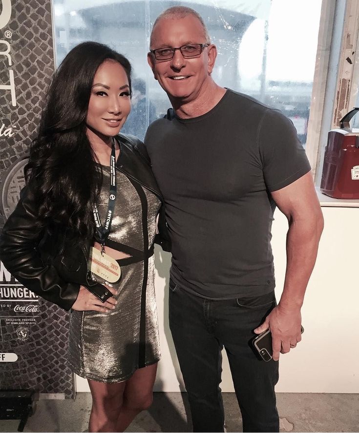 Who Is Robert Irvine Married To
